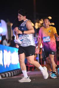 BIB: 
                            <button type="button" onclick="openModal(24393632)" class="btn btn-primary btn-sm float-right btn-popup" data-toggle="modal" data-target=".modal-high-quality">
                        <i class="fas fa-shopping-cart"></i> Add to Cart
                    </button>
                                            <button type="button" onclick="isThisMe(24393632, true)" class="btn btn-success btn-sm float-right btn-popup btn-isme hidden" data-toggle="tooltip" data-placement="bottom" title="นี่คือรูปของคุณใช่ไหม คลิกที่นี่เพื่อเอาเข้าอัลบั้ม">
                        <i class="fas fa-plus"></i> Add to album
                    </button>
                    <button type="button" onclick="isThisMe(24393632, false)" class="btn btn-warning btn-sm float-right btn-popup btn-isnotme hidden">
                        <i class="fas fa-ban"></i> Remove from album
                    </button>